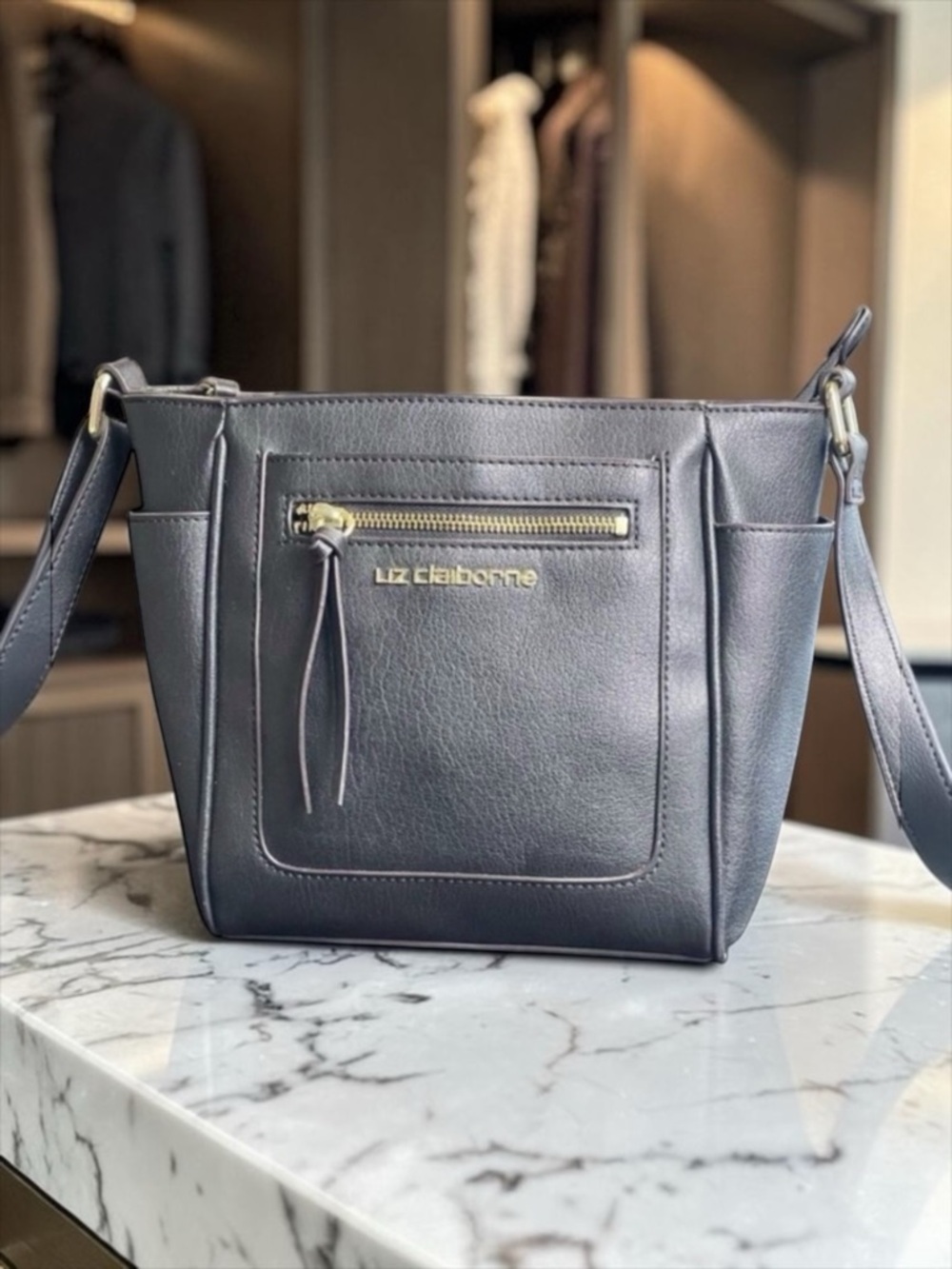 🔺️SOLD🔺️Leather Co by Liz Claiborne Black Leather Medium Crossbody Purse